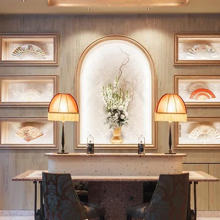 Maison Barrière Vendôme Parigi