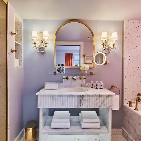 Maison Barrière Vendôme Hotel